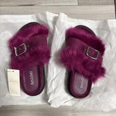 SNIDEL ファー サンダル ピンク Sサイズ　未使用タグ付きのサムネイル