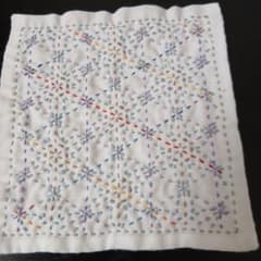 刺し子 （小）ハンドメイド 花模様のサムネイル