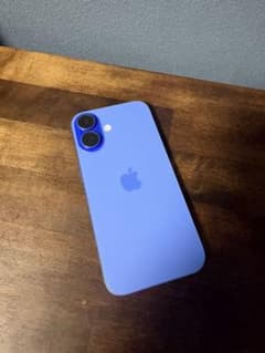 iPhone16　256GB　ウルトラマリンのサムネイル