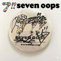 7!! （現 seven oops） 4人直筆サイン 缶バッジ 非売品 - メルカリ