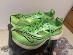 28cm Saucony ENDORPHIN ELITE サッカニーのサムネイル