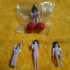 コップのフチ子 ピーチのサムネイル