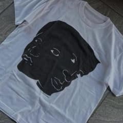 別注】＜Are You Different×6＞TWO PEOPLE TEE - メルカリ