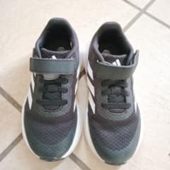 adidas ブラック/ホワイト スニーカーのサムネイル