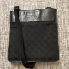 グッチ　ショルダーバッグのサムネイル