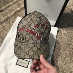 gucci キャップ　スネークプリント　サイズ　L59のサムネイル