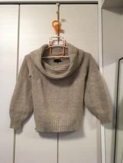 専用  untitled オフショルダーニットのサムネイル