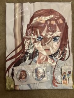 五等分の花嫁 中野三玖(なかのみく) 描き下ろし 抱き枕カバー＋缶バッジセットのサムネイル