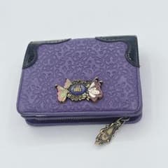 【希少】ANNASUI　鬼滅の刃コラボ　二つ折り財布　胡蝶しのぶ 希少】ANNASUI 鬼滅の刃コラボ 二つ折り財布 胡蝶しのぶ - メルカリ