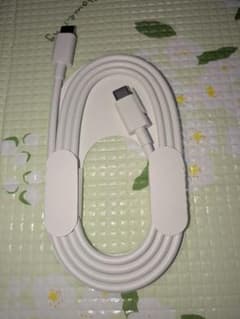 USB-C to USB-C ケーブル ホワイトのサムネイル
