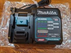 [未使用] マキタ 急速充電器 DC40RAのサムネイル