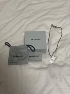 balenciaga ネックレスのサムネイル