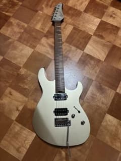 cort g300 pro ゴールド ストラトキャスター タイプ - メルカリ