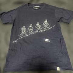 and wander ハイキンググラフィック Tシャツ