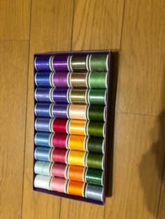ミシン刺繍糸36色のサムネイル