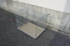 中型犬用折りたたみ金属ケージのサムネイル