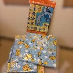 新品未使用】ポケモン ピカチュウ パジャマ2セット＋レジャーシート1つ