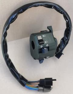 新品☆ゼファー400(1991～1992年式)純正・左スイッチ(チョークレバー付 新品未使用 ゼファー400(1991～1992年式)用 カワサキ純正・左スイッチ