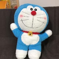 ドラえもん ぬいぐるみのサムネイル