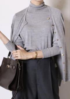 試着のみ DeuxiemecClasse FF30クルーネックカーディガングレー 試着のみ☆DeuxiemeClasse FF30 クルーネックカーディガングレー