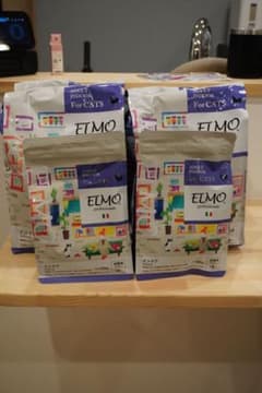 ELMO キャットフード インドア成猫用【8.8kg】 2kg4袋 400g2袋のサムネイル