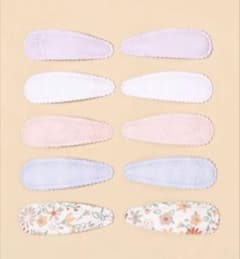 ヘアピン　パッチン留め　布　女の子　ヘアメイクのサムネイル