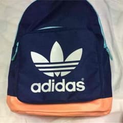 MARINO様専用adidasリュック！のサムネイル