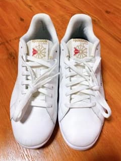 Reebok スニーカーのサムネイル