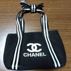 CHANEL ノベルティ トートバッグ ブラックのサムネイル