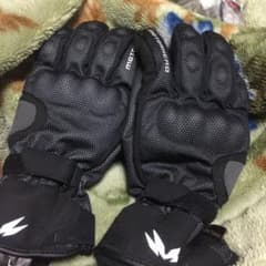 バイク手袋(ほぼ新品)のサムネイル