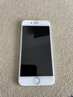 iPhone7 32G simフリー　シルバー　美品　本体のサムネイル