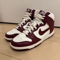 NIKE DUNK HIGH "TEAM RED"のサムネイル