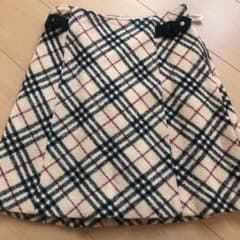BURBERRY バーバリー スカート　160㎝のサムネイル