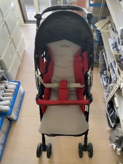 アップリカ　ベビーカー 折りたたみ式のサムネイル
