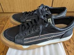 DIESEL　28㌢　黒メンズスニーカーのサムネイル