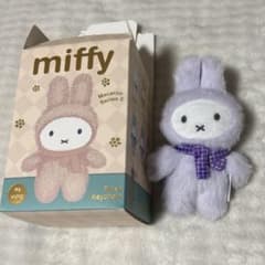 【リン様専用】海外限定VIPOミッフィーぬいぐるみキーホルダーマカロンパープルのサムネイル