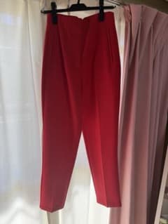 ZARA ハイウエストパンツ レッドのサムネイル