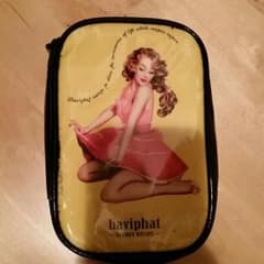 値下げしました。bavifhat 化粧　メイク　ポーチのサムネイル