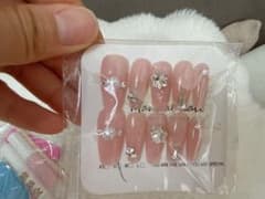 ネイルチップ パール ビジュー ピンクベージュのサムネイル