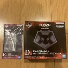 な*す様 一番くじ BLEACH 千年血戦篇　死神代行証小物入＆斬魄刀メタルチャのサムネイル