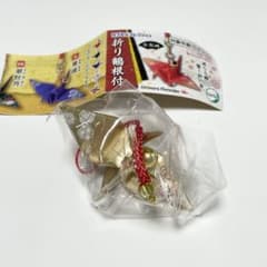 折り鶴根付 ガチャ 雅毬のサムネイル