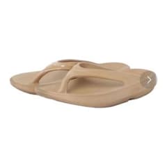 OOFOS フラットサンダル　size7のサムネイル