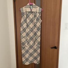 リ*ン様 Burberry ノースリーブドレス 40 リ*ン様 Burberry ノースリーブドレス 40 - メルカリ