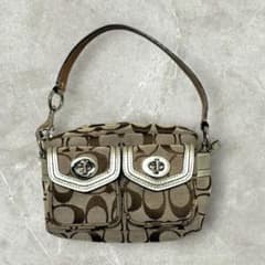 COACH Y2K double turn lock handbagのサムネイル