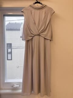 【ほぼ新品】お値下げOK！Aラインドレスのサムネイル