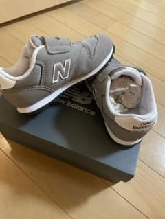 new balance ベルクロスニーカー グレーのサムネイル