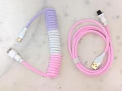 【最終値下げ】コイル状キーボードケーブル　ピンクグラデーションのサムネイル