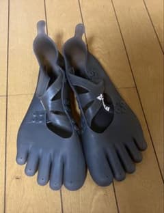 inov 8 evoskin 5本指　サイズ24.0cm相当のサムネイル