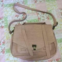りいぬ様専用！ベージュピンクバッグ☆のサムネイル