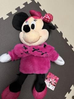 新品！即発送！ミニーマウス BIGぬいぐるみ